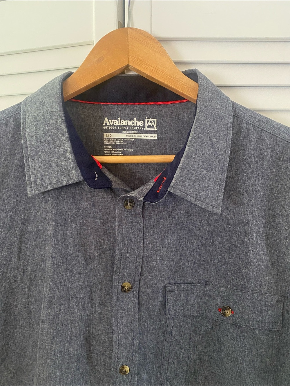 Avalanche Men's Heathered Navy Chambray Button-Down Shirt
